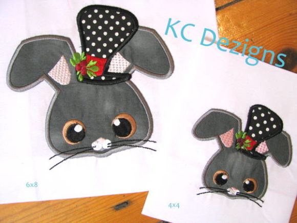 Christmas Mouse with Top Hat: An Embroidery Seller Review